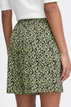 IHAYA Shorts