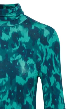 IHNAVA T-shirt