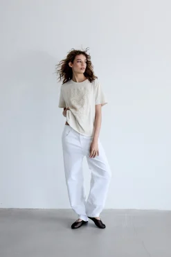 IHNAYOLA T-shirt