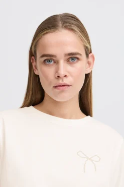 IHNYNNA T-shirt